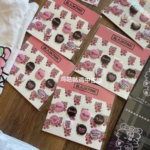 Blackpink X Verdy Button Pin Set